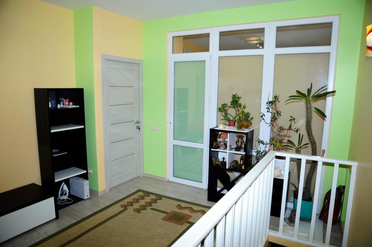 Homestay On Kanatna Street 57 أوديسا المظهر الخارجي الصورة